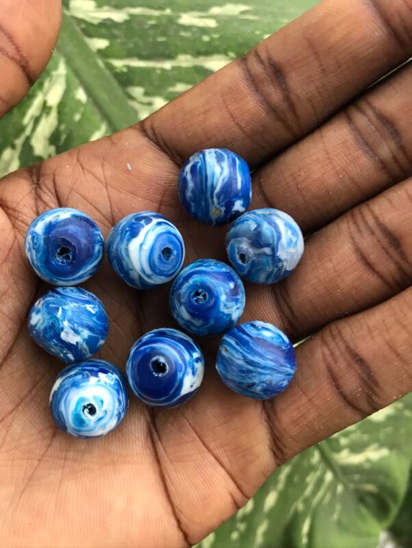 beads from plastic waste
